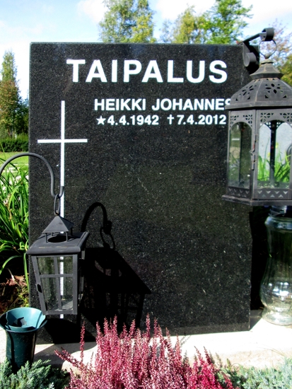 Musta graniitti - 50x70 cm